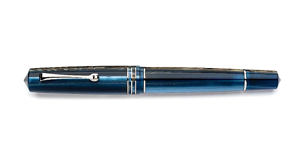 Leonardo Momento Zero Grande 2.0 Dark Hawaii ST Fountain pen